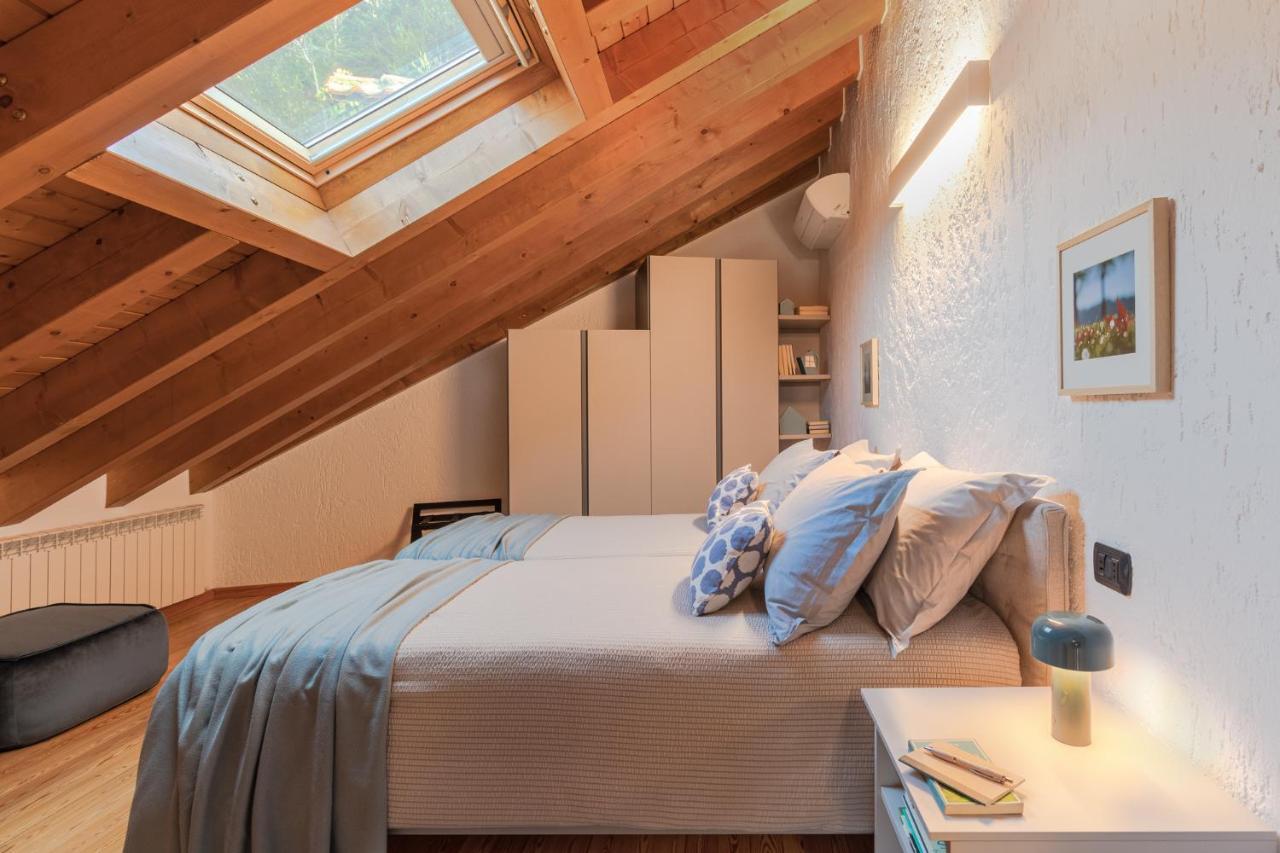 Casa Del Borgo "Aria & Acqua" Sul Lago Maggiore Maccagno Bagian luar foto